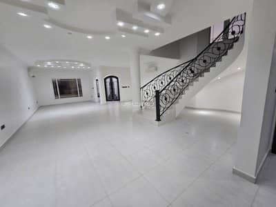 فیلا 4 غرف نوم للايجار في الموالح، مسقط - فيلا مكونة من 4 غرف للإيجار في الموالع، مسقط