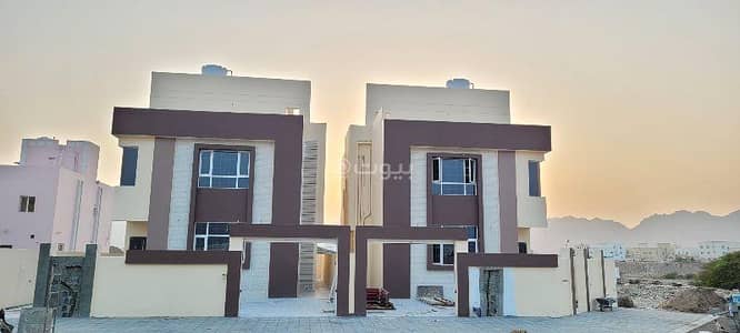 فیلا 5 غرف نوم للبيع في العامرات، مسقط - فيلا 5 غرف نوم للبيع في العمارات، مسقط