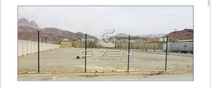 عقارات تجارية اخرى  للايجار في مسقط - أخرى، مسقط - مبنى تجاري للايجار مسقط - أخرى