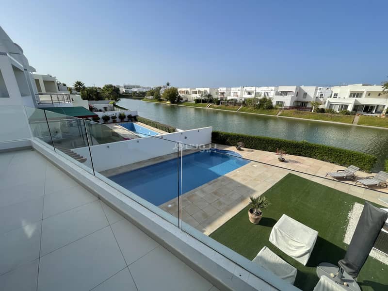 4 Bedroom Villa For Sale in The Wave (Almouj), Muscat 4 Bedroom Villa For Sale in The Wave (Almouj), Muscat