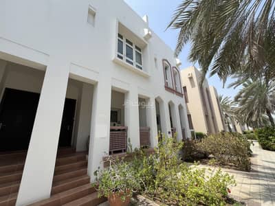 فیلا 3 غرف نوم للبيع في الموج، مسقط - فيلا مكونة من 3 غرف نوم للبيع في ذا ويف (الموج) مسقط