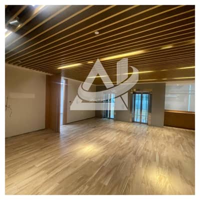 عقارات تجارية اخرى  للايجار في العذيبة، مسقط - 855 متر مربع معروضة للإيجار في عزيبة، مسقط