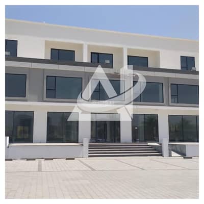 عقارات تجارية اخرى  للايجار في الموالح، مسقط - 2300 متر مربع عقار تجاري للإيجار في المجالة، مسقط