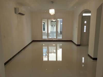 فیلا 4 غرف نوم للبيع في الحيل، مسقط - فيلا مكونة من 4 غرف نوم للبيع في الهيل، مسقط