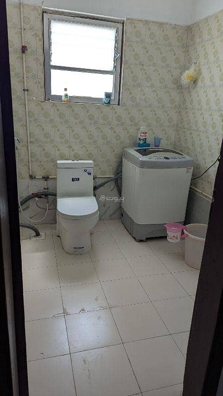 2/3 photos