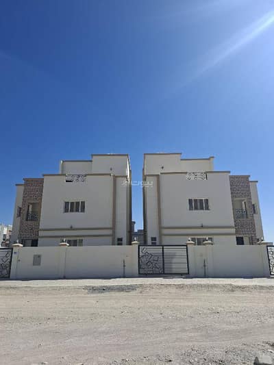 5 Bedroom Villa for Sale in Al Amarat, Muscat - 5 Bedrooms Villa For Sale in Al Amarat, Muscat 5 Bedroom Villa for Sale in Al Amarat, Muscat - 5 Bedrooms Villa For Sale in Al Amarat, Muscat