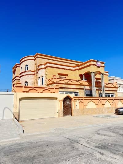 فیلا 10 غرف نوم للبيع في الخوض، مسقط - فيلا تتكون من 10 غرف نوم للبيع في الخوض، مسقط