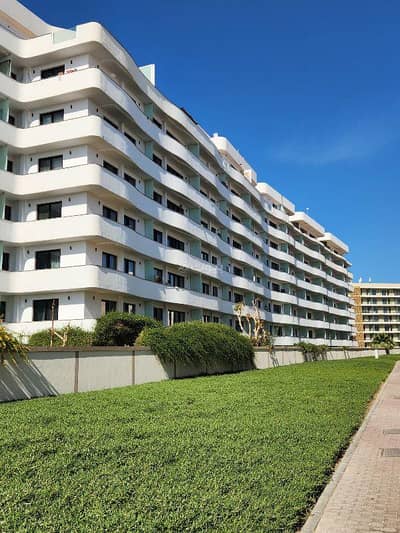 2 Bedroom Apartment for Sale in Muscat Hills, Muscat - 2 Bedroom Apartment For Sale in Muscat Hills