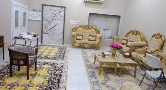فیلا 8 غرف نوم للبيع في بدبد، الداخلية - فيلا مكونة من 8 غرف نوم للبيع في بدبد، الداخلية