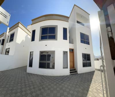 فیلا 6 غرف نوم للبيع في الأنصب، مسقط - فيلا بها 6 غرف للبيع في أنصـب، مسقط