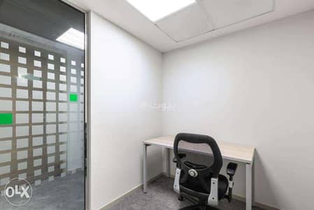 عقارات تجارية اخرى  للايجار في الموالح، مسقط - مكتب تجاري آخر للإيجار في الموالع، مسقط