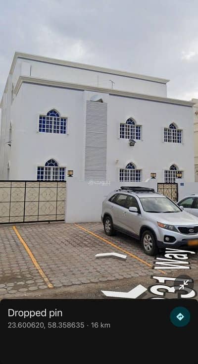 مجمع تجاري  للبيع في العذيبة، مسقط - مبنى تجاري للبيع في العزبة، مسقط