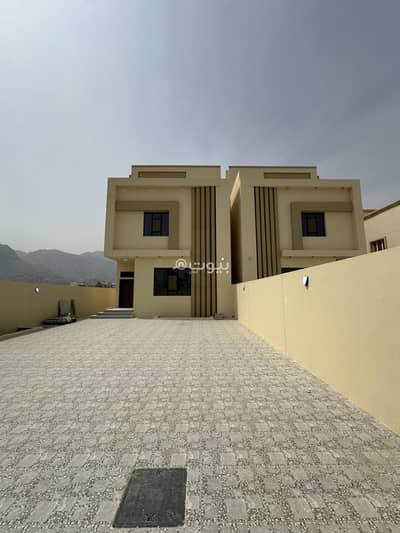 فیلا 6 غرف نوم للبيع في بوشر، مسقط - فيلا مكونة من 6 غرف نوم للبيع في بوشر، مسقط