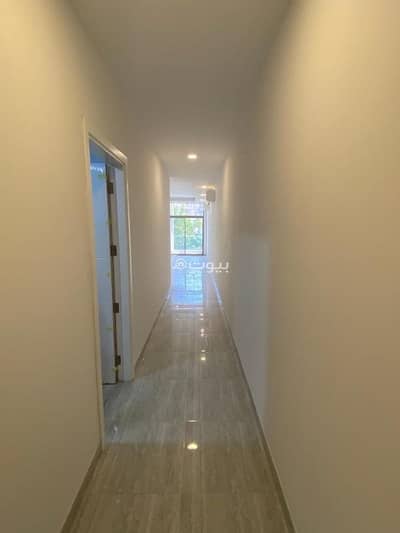 2 Bedroom Flat for Rent in Madinat As Sultan Qaboos, Muscat - 2 Bedroom Apartment For Rent in Madinat As Sultan Qaboos, Muscat