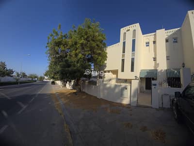 فیلا 4 غرف نوم للايجار في مدينة العلم، مسقط - فيلا مكونة من 4 غرف نوم للإيجار في مدينة العلم، مسقط