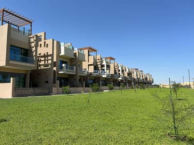 5 Bedroom Villa for Sale in Muscat Hills, Muscat - 5 Bedroom Villa For Sale in Muscat Hills