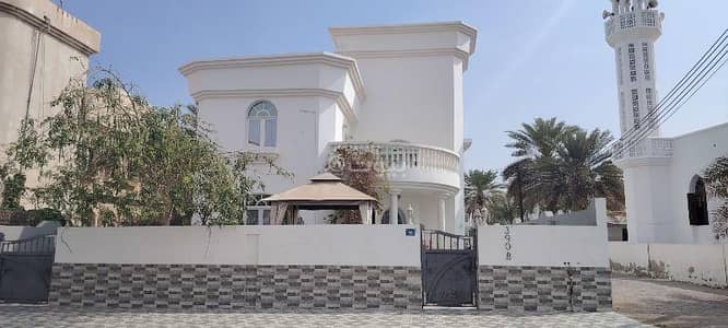 فیلا 5 غرف نوم للبيع في الغبرة، مسقط - فيلا 5 غرف نوم للبيع في الغبرة، مسقط