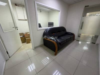 عقارات تجارية اخرى  للايجار في روي، مسقط - مساحة تجارية 50 متر مربع للإيجار في روي، مسقط