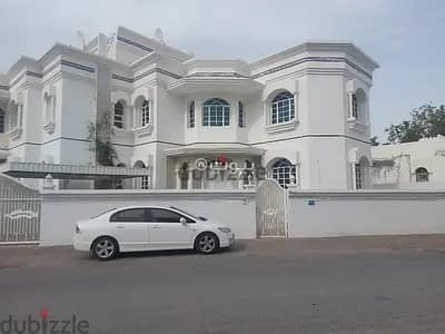 5 Bedroom Villa for Sale in Al Ghubrah, Muscat - 5 Bedroom Villa For Sale in Al Ghubrah, Muscat