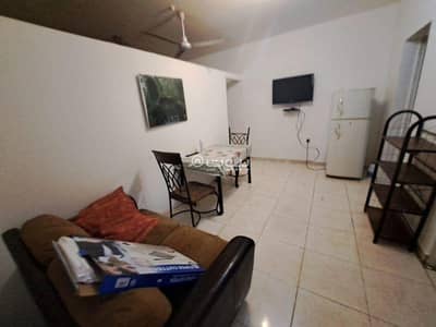 5 Bedroom Flat for Sale in Al Khuwair, Muscat - 5 Bedroom Apartment For Sale in Al Khuwair, Muscat