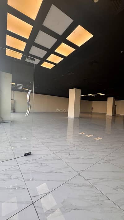 عقارات تجارية اخرى  للايجار في العذيبة، مسقط - مساحة تجارية 433 م² للإيجار في العزيزية، مسقط