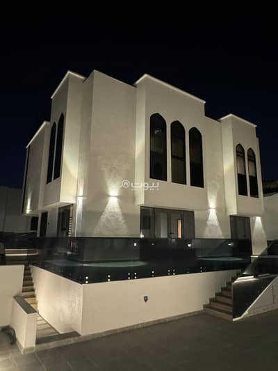 4 Bedroom Villa for Rent in Qurum, Muscat - 4 Bedroom Furnished Villa For Rent in Qurum, Muscat