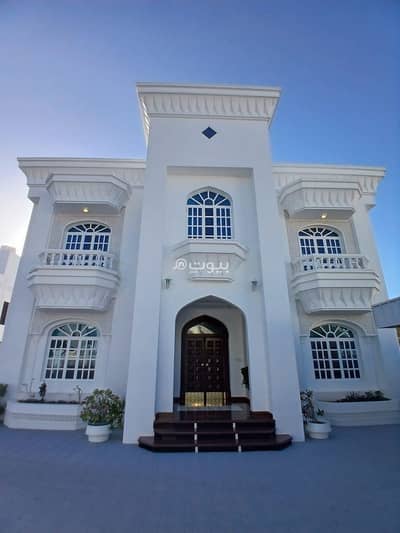 5 Bedroom Villa for Rent in Qurum, Muscat - 5 Bedroom Furnished Villa For Rent in Qurum, Muscat