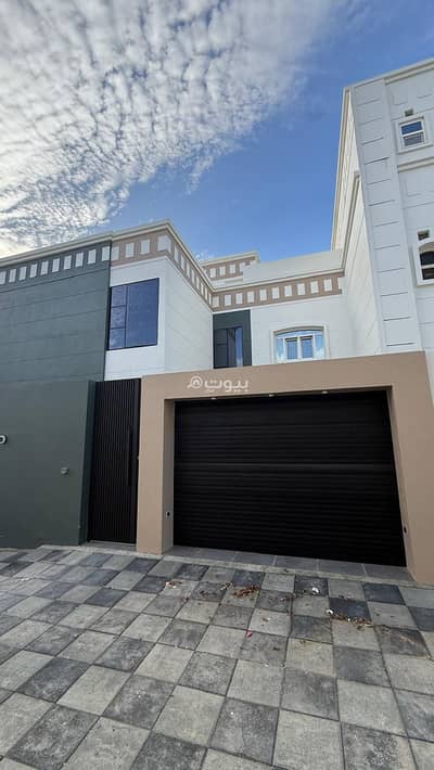 4 Bedroom Villa for Sale in Al Mawaleh, Muscat - 4 Bedroom Villa For Sale in Al Mawaleh, Muscat