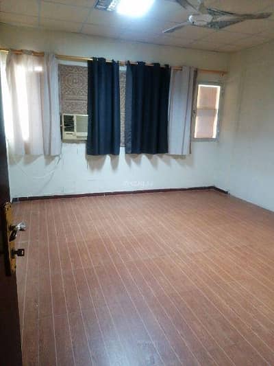 1 Bedroom Room for Rent in Ruwi, Muscat - 1 Bedroom Room For Rent in Ruwi