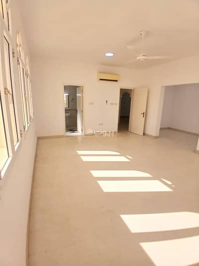 3 Bedroom Villa for Rent in Madinat As Sultan Qaboos, Muscat - 3 Bedroom Villa For Rent in Madinat As Sultan Qaboos, Muscat
