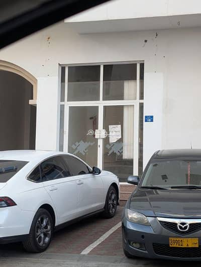 عقارات تجارية اخرى  للايجار في العامرات، مسقط - 30 متر مربع مساحة تجارية أخرى للإيجار في العامرات، مسقط