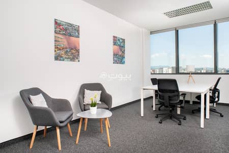 عقارات تجارية اخرى  للايجار في الخوير، مسقط - مساحة تجارية مفروشة للإيجار في الخوير، مسقط