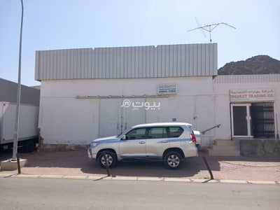 عقارات تجارية اخرى  للايجار في دارسيت، مسقط - 800 متر مربع مساحة تجارية للإيجار في دارسيت، مسقط