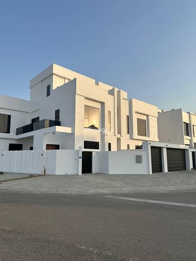 4 Bedroom Villa for Sale in Al Maabilah, Muscat - 4 Bedroom Villa For Sale in Al Maabilah, Muscat