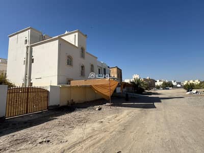 Commercial Building for Sale in Al Amarat, Muscat - Commercial Building For Sale in Al Amarat, Muscat