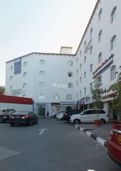 Commercial Building for Sale in Al Mawaleh, Muscat - Commercial Building For Sale in Al Mawaleh, Muscat
