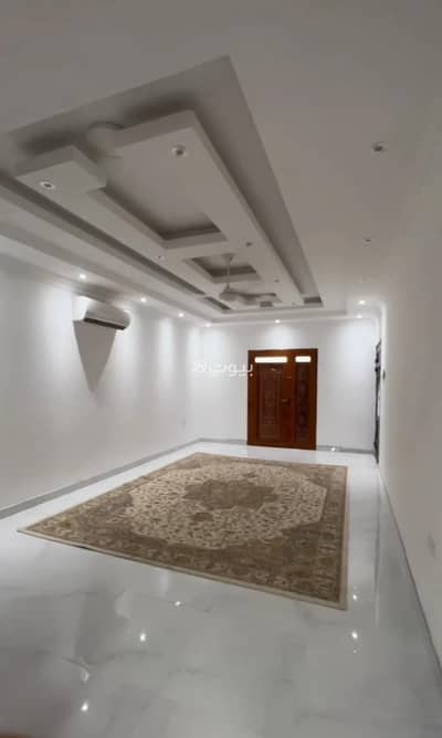 6 Bedroom Villa for Sale in Al Seeb, Muscat - 6 Bedroom Villa For Sale in Al Seeb, Muscat