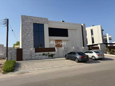 5 Bedroom Villa for Sale in Al Seeb, Muscat - 5 Bedroom Villa For Sale in Al Seeb, Muscat