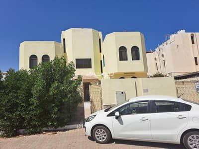 فیلا 5 غرف نوم للايجار في الحيل، مسقط - فيلا مكونة من 5 غرف نوم للإيجار في الهيل، مسقط فیلا 5 غرف نوم للايجار في الحيل، مسقط - فيلا مكونة من 5 غرف نوم للإيجار في الهيل، مسقط