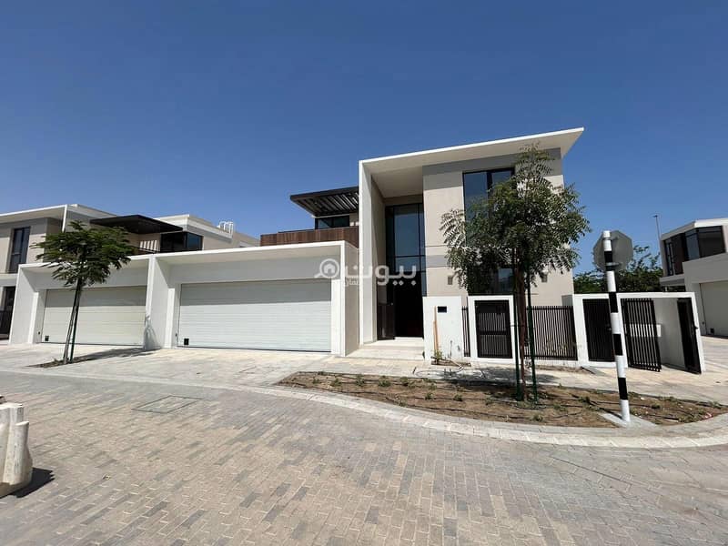 5 Bedroom Villa For Sale in The Wave (Almouj), Muscat 5 Bedroom Villa For Sale in The Wave (Almouj), Muscat