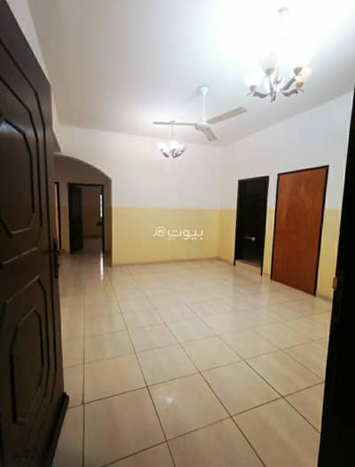 عقارات تجارية اخرى  للايجار في الحيل، مسقط - مساحة تجارية بمساحة 210 متر مربع للإيجار في الهيل، مسقط