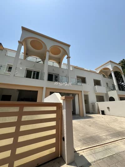 4 Bedroom Villa for Rent in Madinat As Sultan Qaboos, Muscat - 4 Bedroom Villa For Rent in Madinat As Sultan Qaboos, Muscat