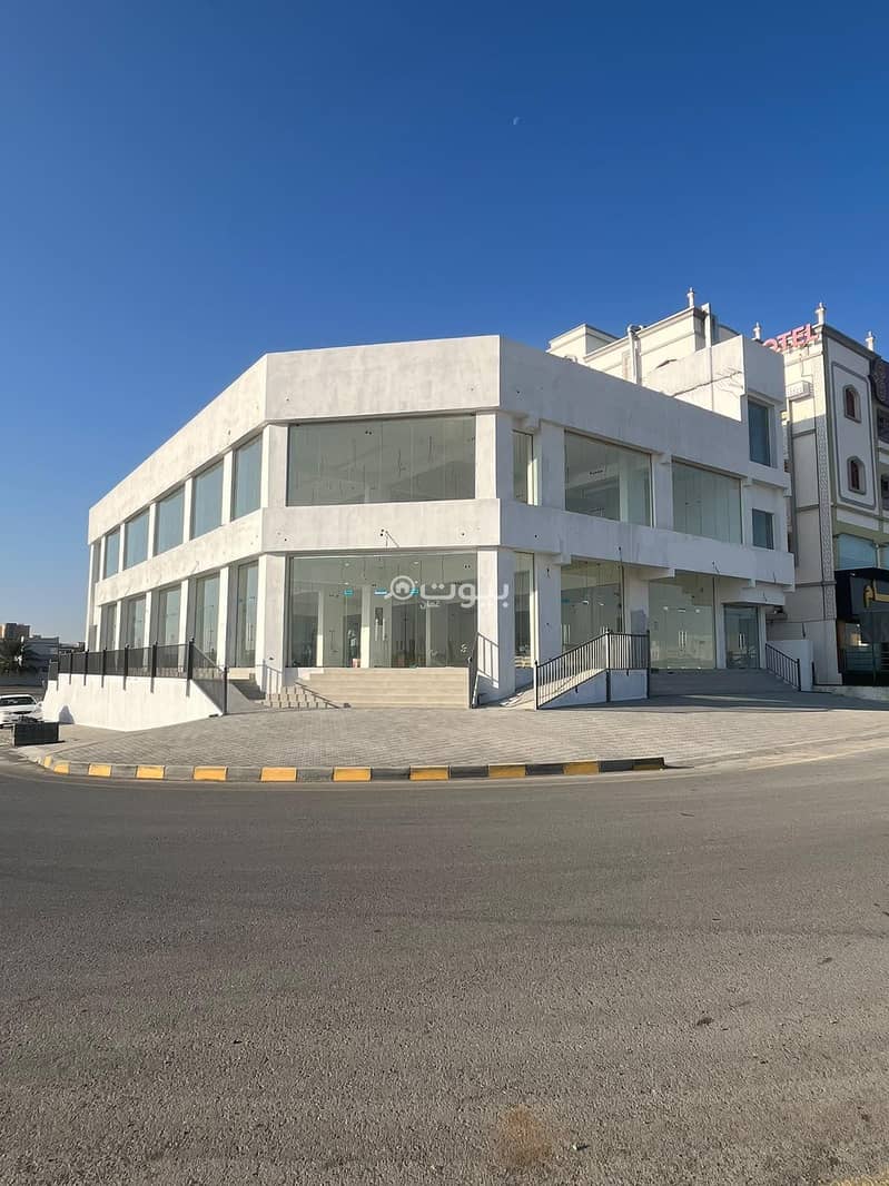 مساحة تجارية 600 متر مربع للإيجار في نizwa، الداخلية مساحة تجارية 600 متر مربع للإيجار في نizwa، الداخلية