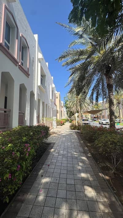 2 Bedroom Villa for Sale in The Wave (Almouj), Muscat - 2 Bedroom Villa For Sale in The Wave (Almouj), Muscat