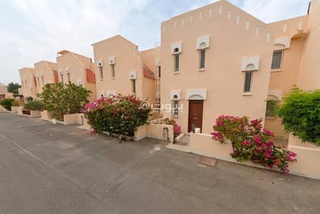 2 Bedroom Villa for Rent in Madinat As Sultan Qaboos, Muscat - 2 Bedroom Villa For Rent in Madinat As Sultan Qaboos, Muscat