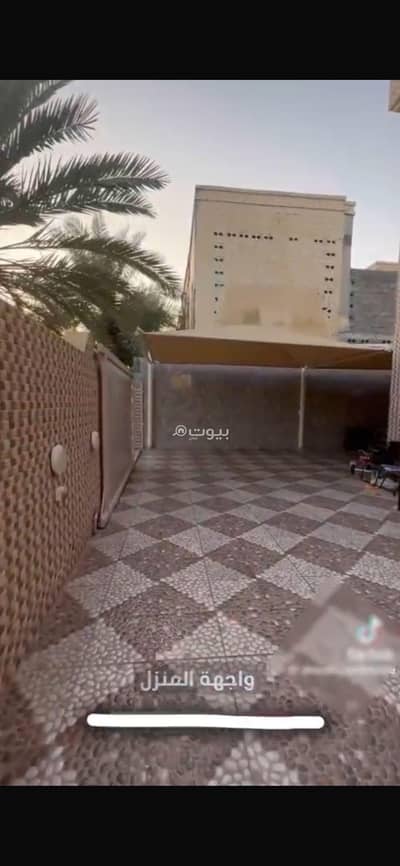 6 Bedroom Villa for Sale in Al Seeb, Muscat - 6 Bedroom Villa For Sale in Al Seeb, Muscat