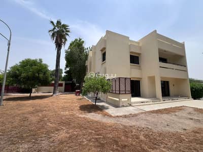 3 Bedroom Villa for Rent in Qurum, Muscat - 3 Bedroom Villa For Rent in Qurum, Muscat