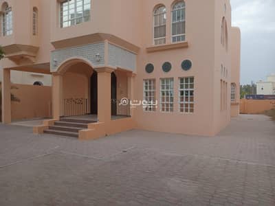 فیلا 4 غرف نوم للايجار في العذيبة، مسقط - فيلا مكونة من 4 غرف نوم للإيجار في العذيبة، مسقط