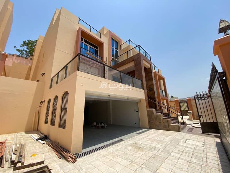 6 Bedroom Villa For Rent in Qurum, Muscat 6 Bedroom Villa For Rent in Qurum, Muscat