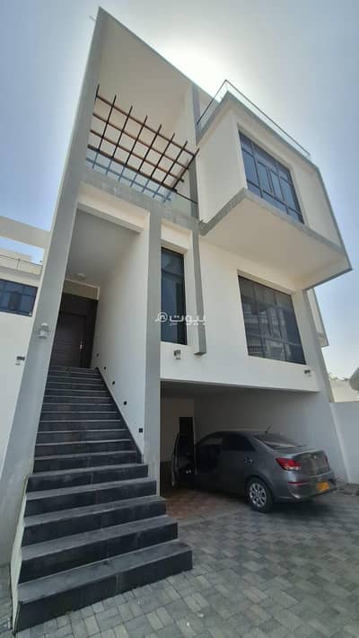 4 Bedroom Villa for Rent in Madinat As Sultan Qaboos, Muscat - 4 Bedroom Villa For Rent in Madinat As Sultan Qaboos, Muscat